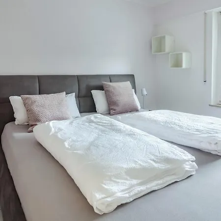 Apartment Lux